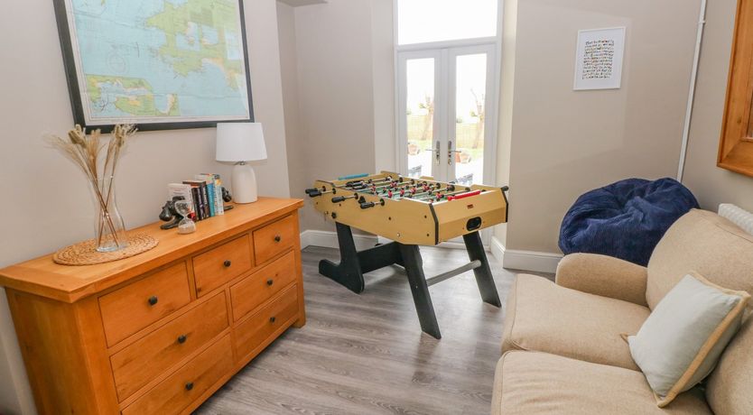 Photo of 54 Pencoed Road