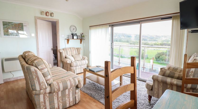 Photo of Morlyn Guest House Apartment