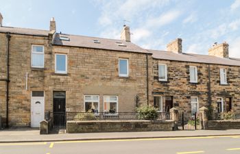 The Old Sweet Shop Holiday Cottage