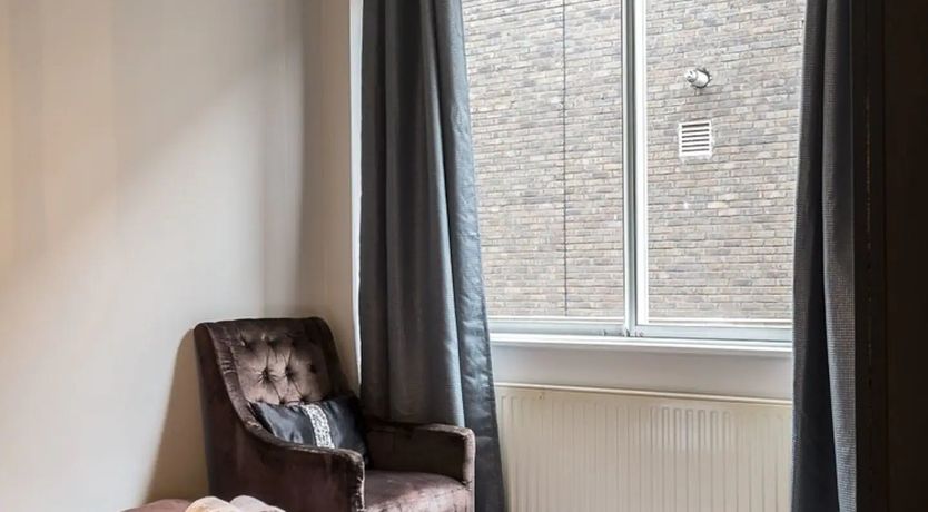 Photo of The Portman Viscount