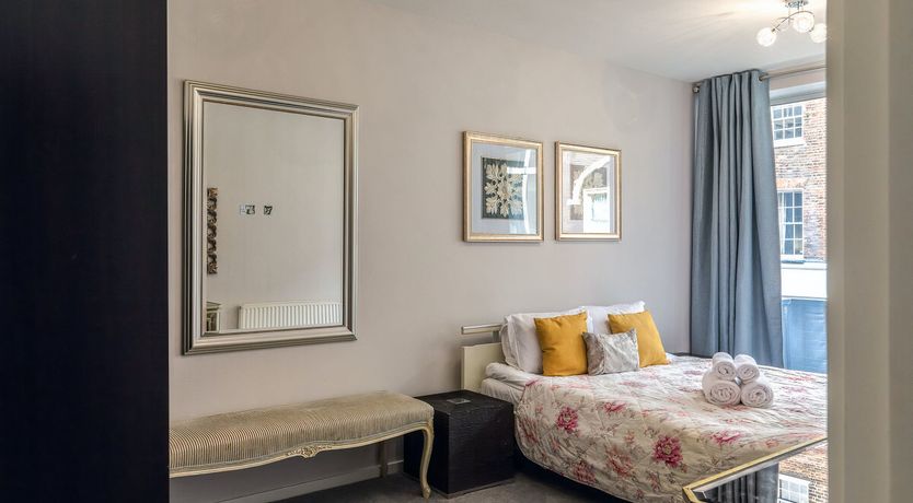 Photo of The Portman Viscount