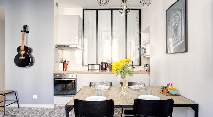 Photo of The Guitar Tuner