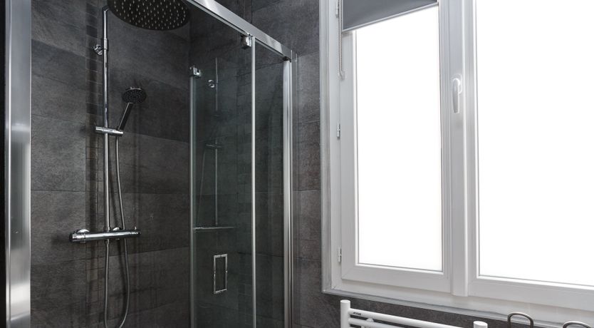 Photo of The Guitar Tuner