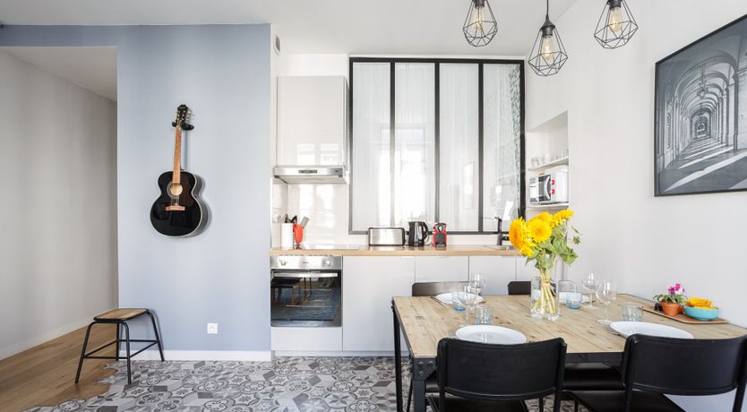 Photo of The Guitar Tuner