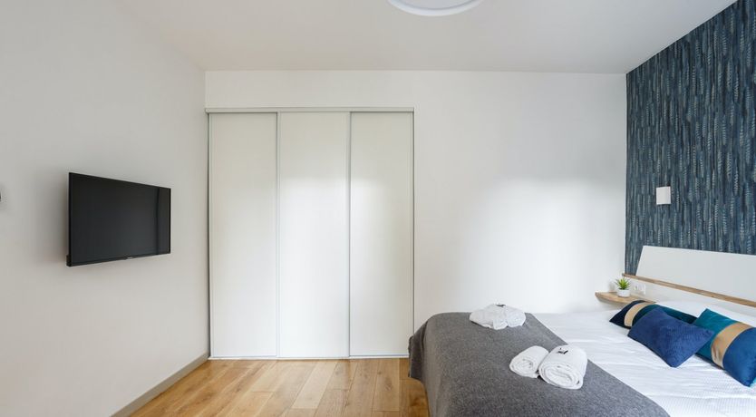 Photo of Palm & Feather