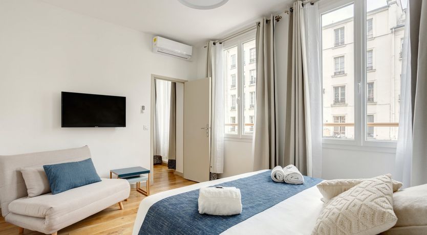 Photo of Palm & Feather