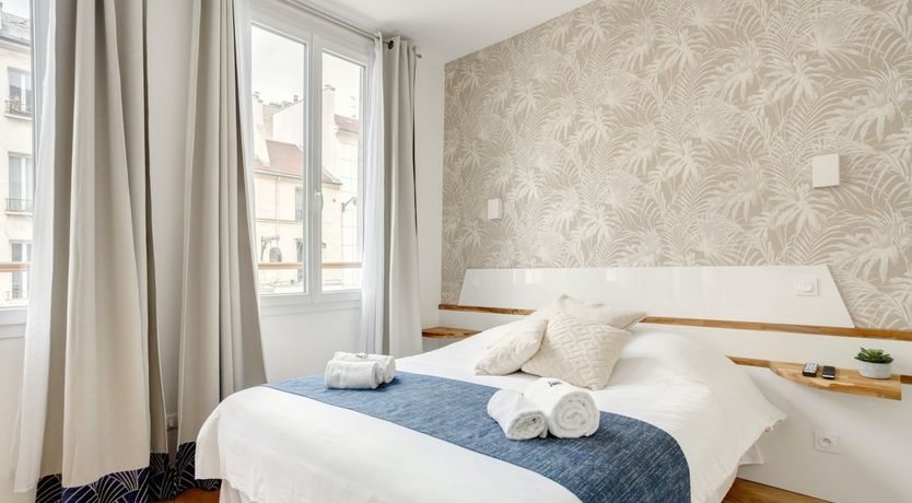 Photo of Palm & Feather