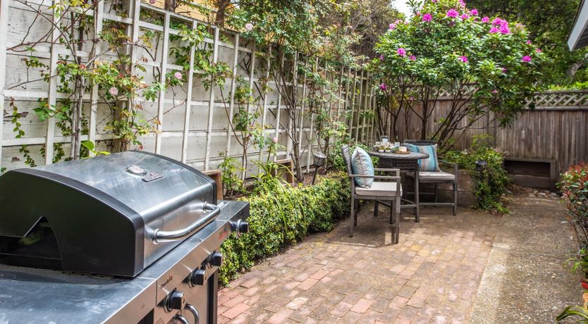 Photo of The Smiling Poet