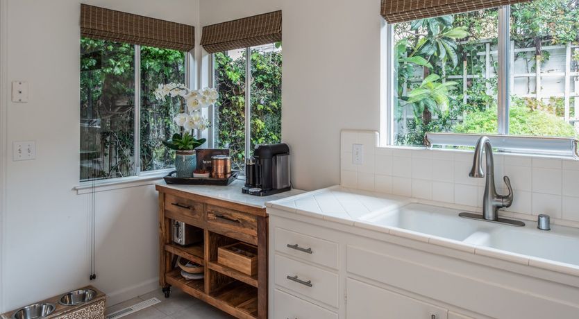 Photo of The Smiling Poet