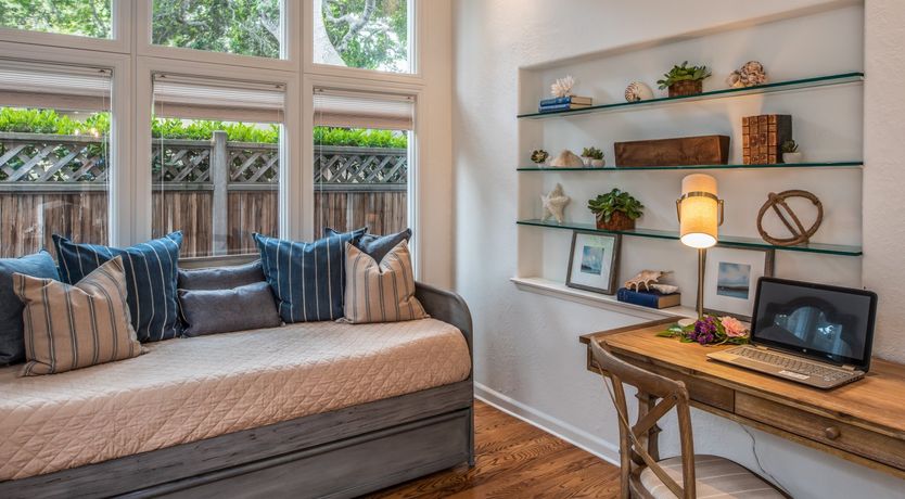 Photo of The Smiling Poet