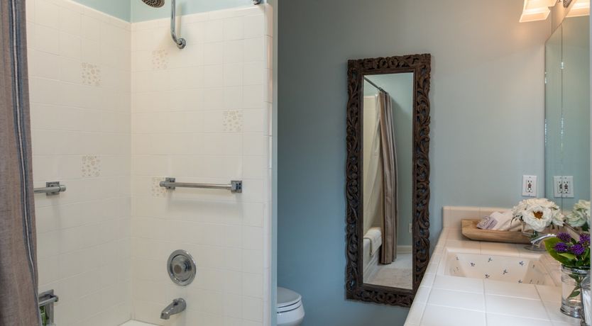 Photo of The Smiling Poet