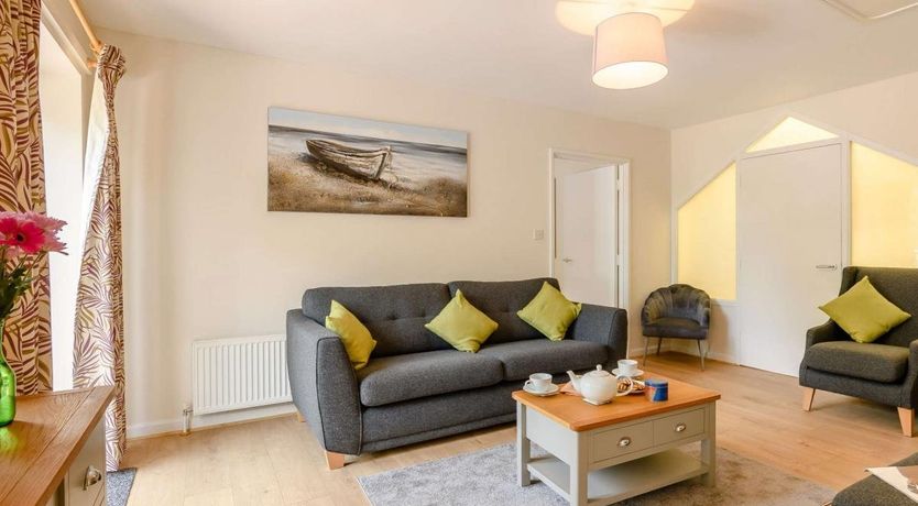 Photo of 3 Bed in Overstrand