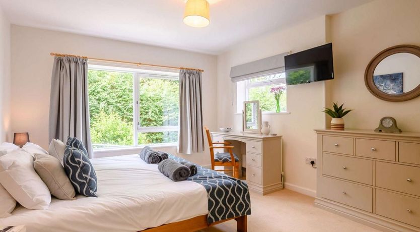 Photo of 3 Bed in Overstrand