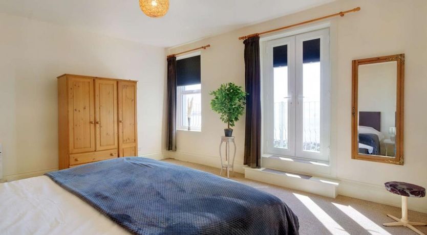 Photo of 5 Bed in Heysham