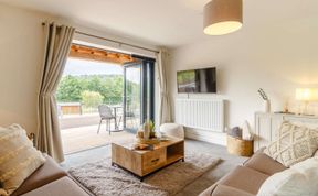 Photo of 2 Bed in Usk-