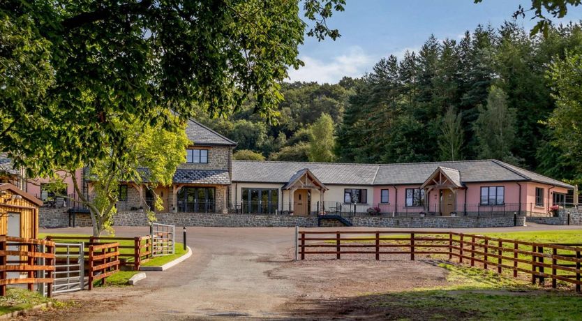 Photo of 2 Bed in Usk-