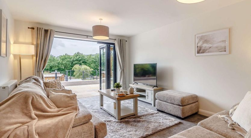 Photo of 2 Bed in Usk-