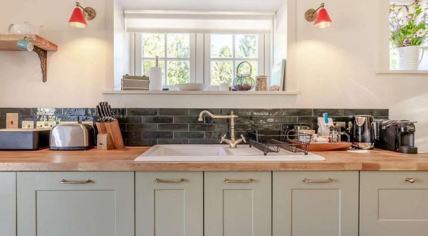 Photo of 1 Bed in Catherington