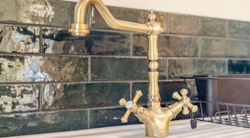 Photo of 1 Bed in Catherington