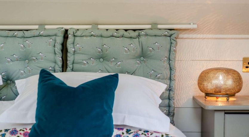 Photo of 1 Bed in Catherington