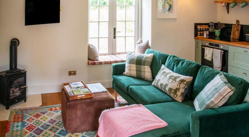 Photo of 1 Bed in Catherington