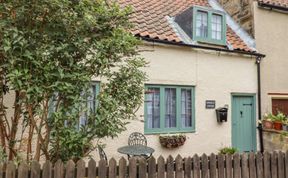 Photo of Cholmley Cottage