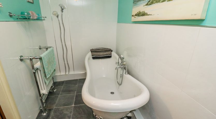 Photo of Cholmley Cottage