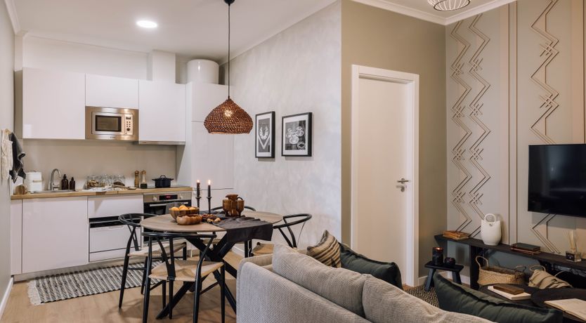 Photo of Avenida Idol