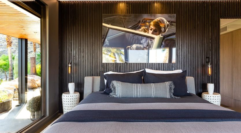 Photo of Poolside Glamour