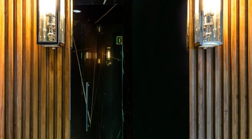 Photo of Poolside Glamour