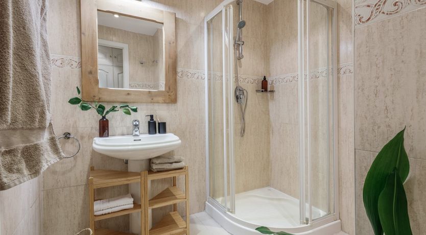 Photo of Oatmeal Tundra