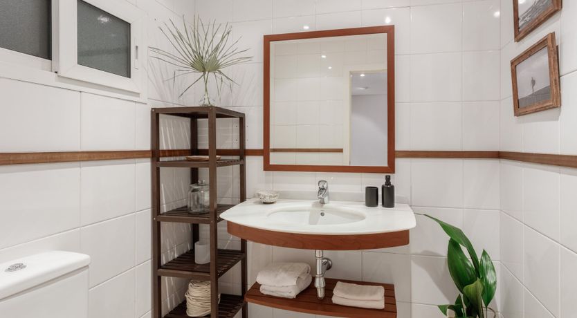 Photo of Oatmeal Tundra