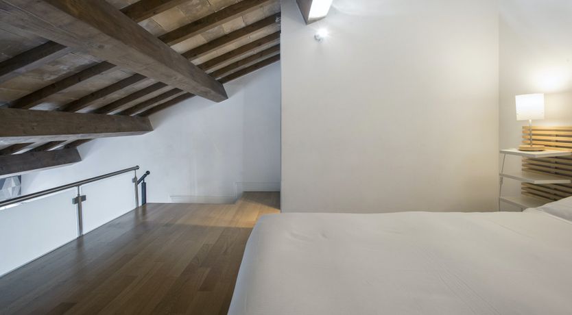 Photo of Noon Herald