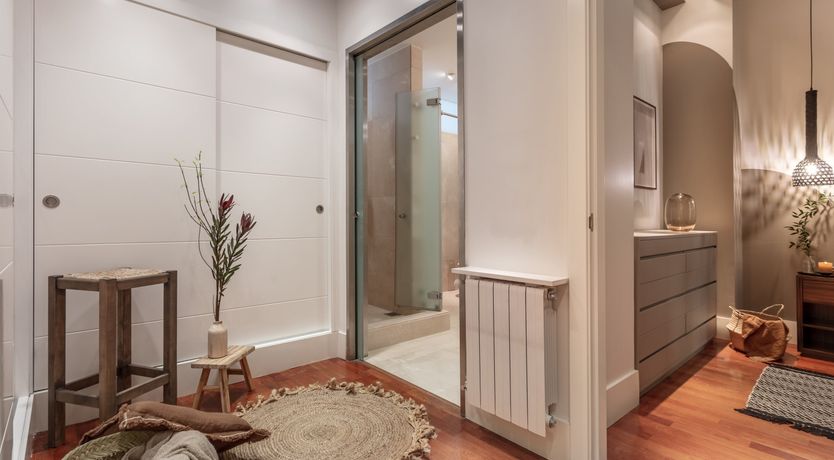 Photo of White Bolero