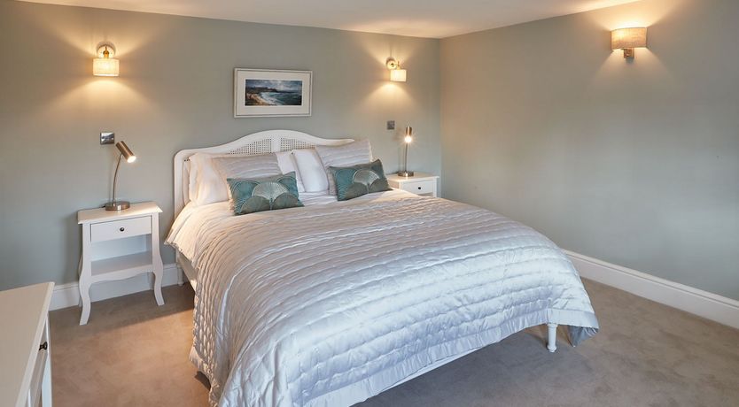 Photo of Lister & Walker