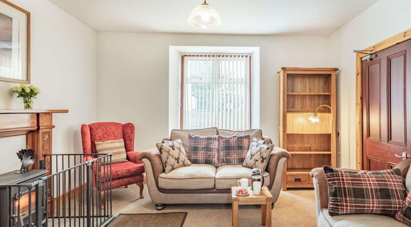 Photo of 4 Bed in Ballindalloch