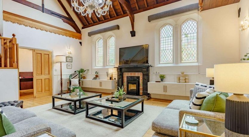 Photo of 4 Bed in Whitwell