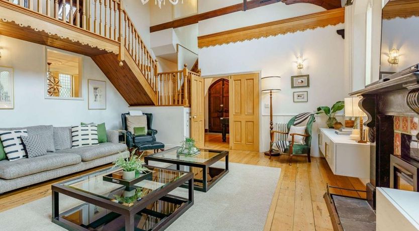 Photo of 4 Bed in Whitwell