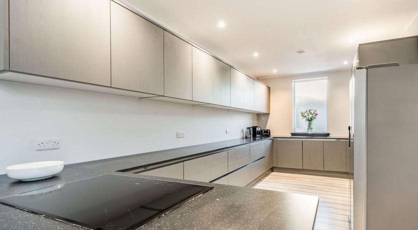 Photo of 8 Bed in Dunoon