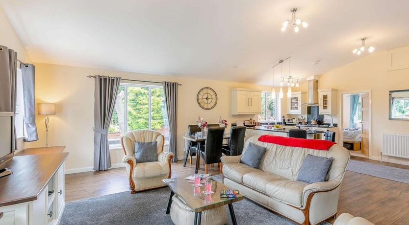 Photo of 2 Bed in West Heslerton