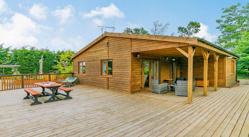 Photo of 2 Bed in West Heslerton