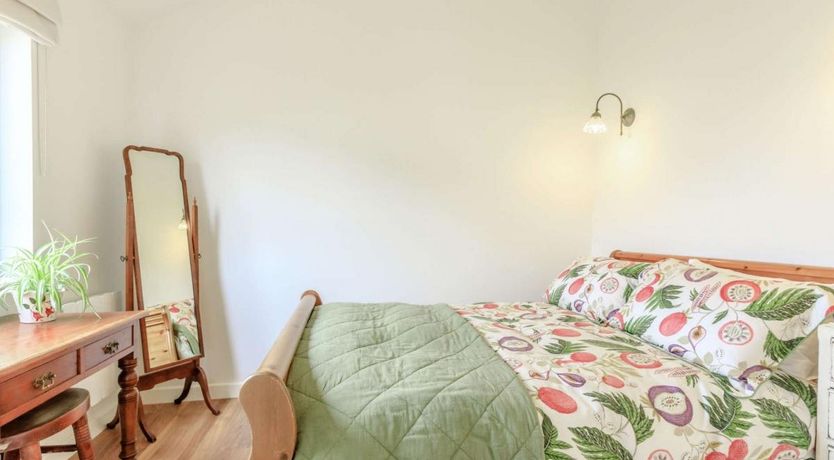 Photo of 2 Bed in Barnstaple