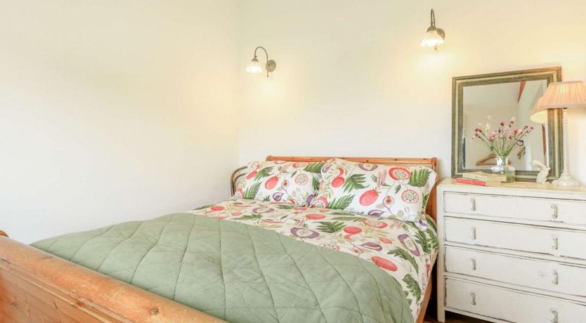 Photo of 2 Bed in Barnstaple