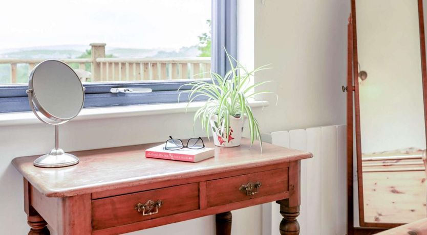 Photo of 2 Bed in Barnstaple