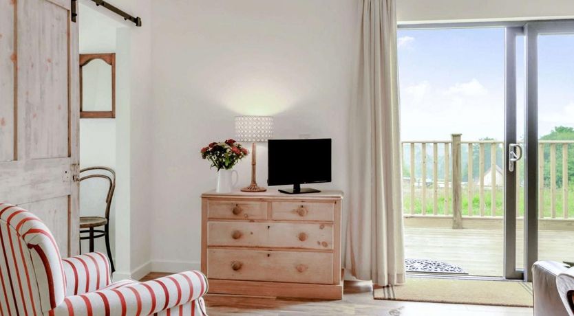 Photo of 2 Bed in Barnstaple