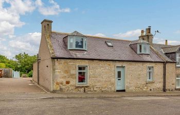 House in Moray Holiday Cottage
