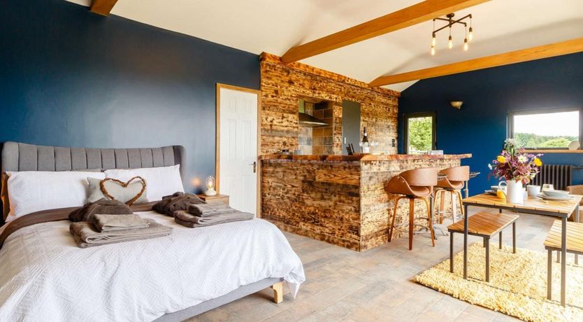 Photo of 1 Bed in Llanover