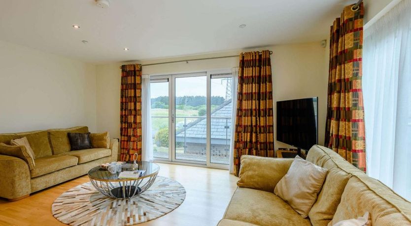 Photo of 4 Bed in Binfield