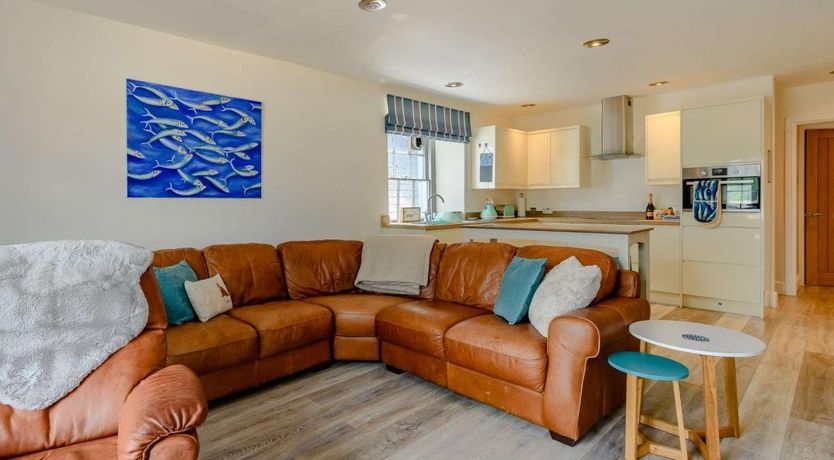 Photo of 2 Bed in Tenby