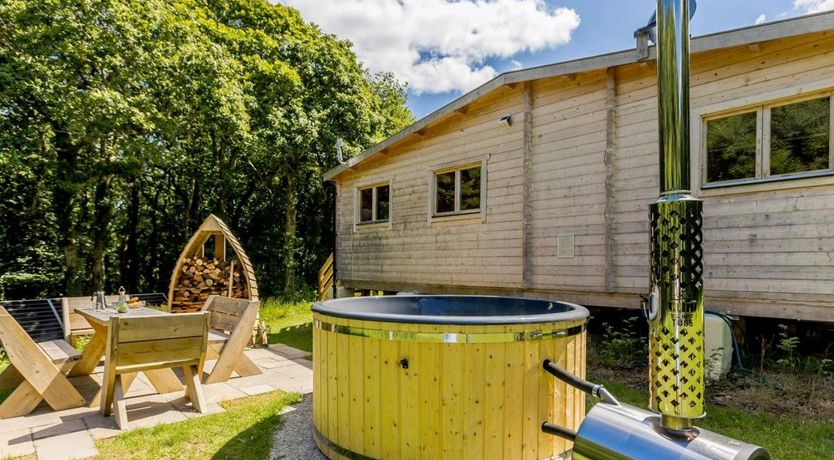 Photo of Log Cabin in North Cornwall